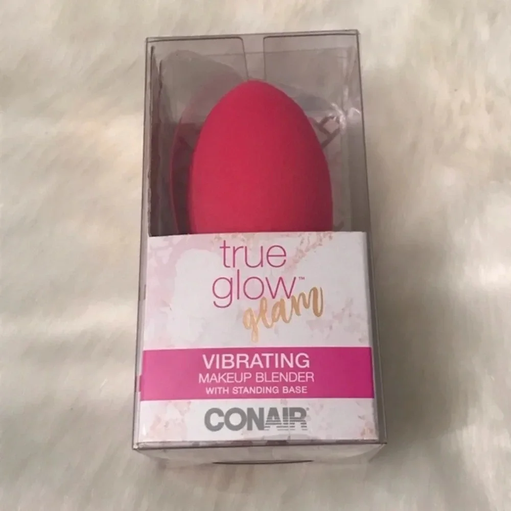 TRUE GLOW™ GLAM VIBRATING MAKEUP BLENDER